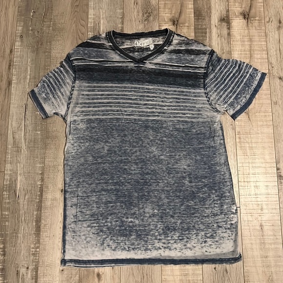 RETROFIT V-Nexk Shirt - Picture 1 of 4